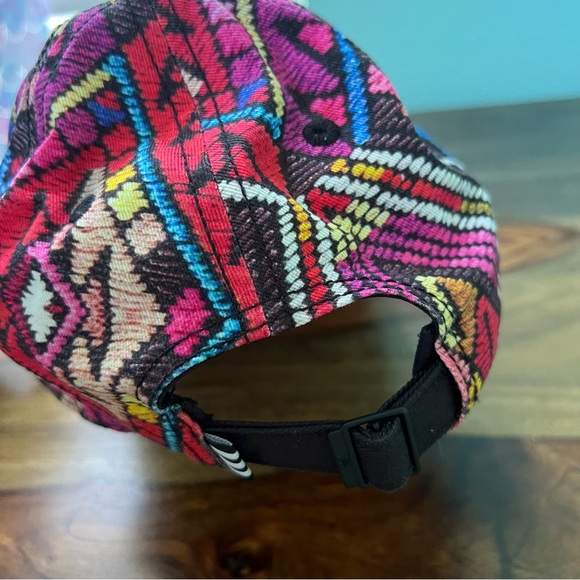 Adidas Cap Womens Adjustable Hat - Picture 7 of 8